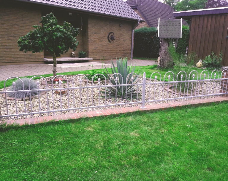 Gartenzaun Montage Und Anleitung Zum Schiebetor Ausrichten