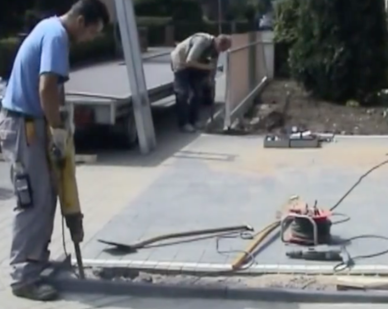 Gartenzaun Montage Und Anleitung Zum Schiebetor Ausrichten​